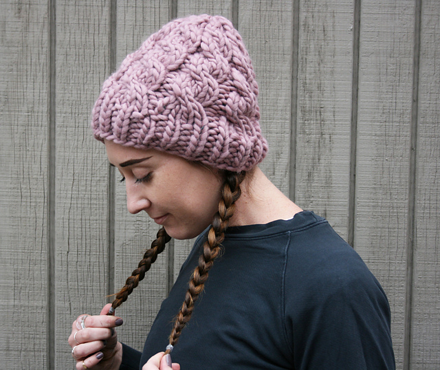 Sammie Chunky Cabled Hat