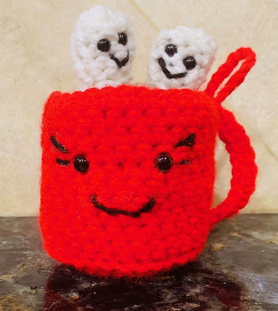 Hot Cocoa Amigurumi Ornament
