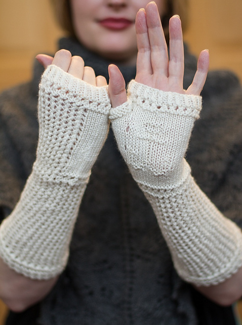 The Misses Musgrove Mitts