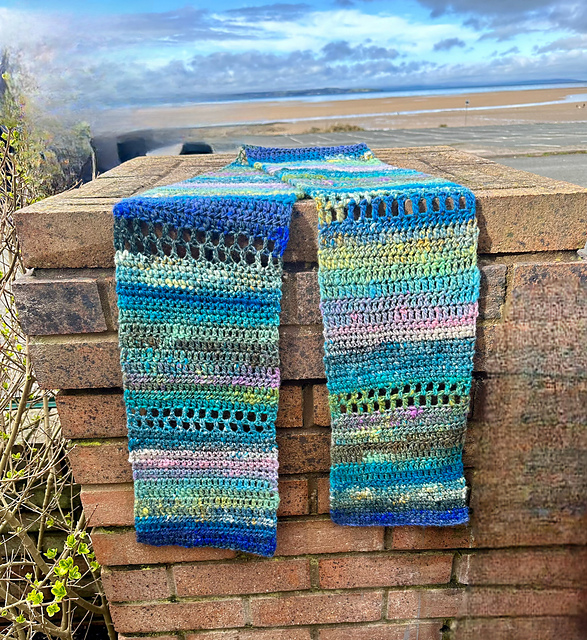 Walkies by the sea scarf