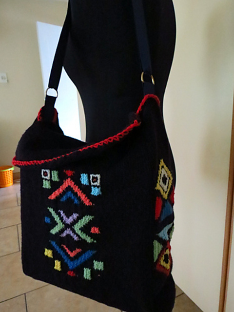 Thandeka African Messenger Bag