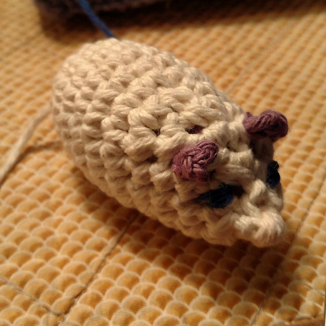 Crocheted Cat Toy: Jingle Ball Mouse
