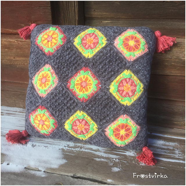 Dalecarlia Cushion