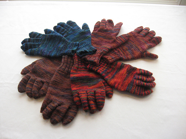 Basic Glove with Straight or Side Thumb Shaping
