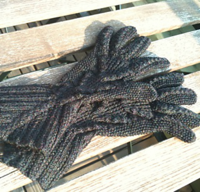 Sleigh Ride Gloves