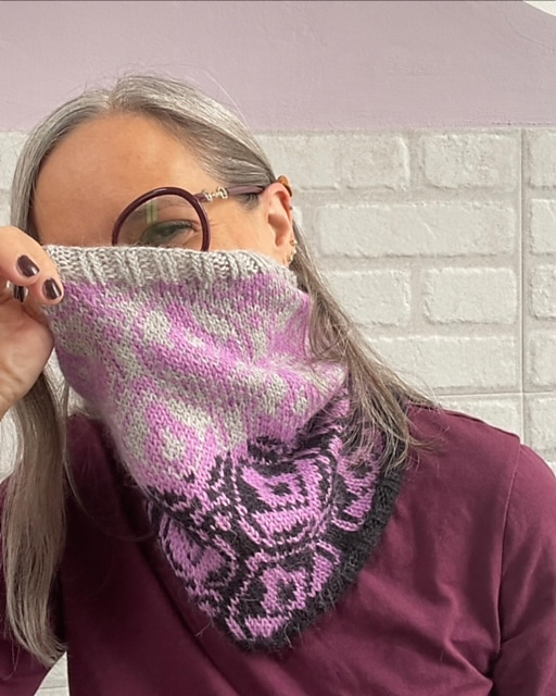 Clori Cowl
