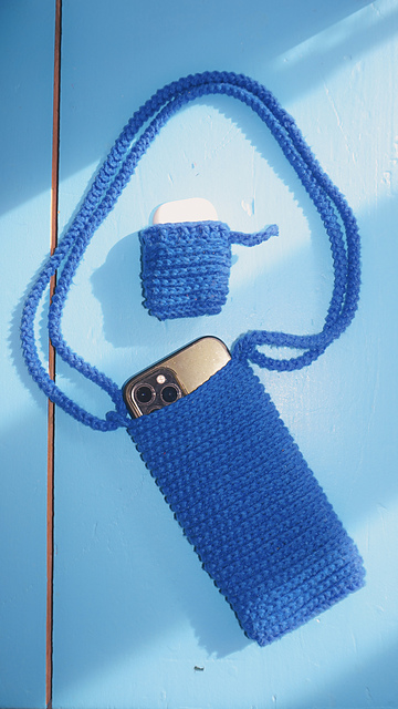 Line Phone Pouch