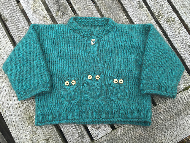K711 Owl Sweater and Hat