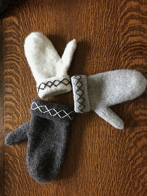 Cuffed Fulled Mittens