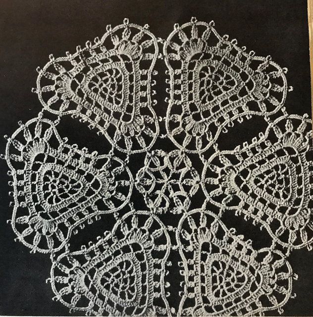 Three-sided motif