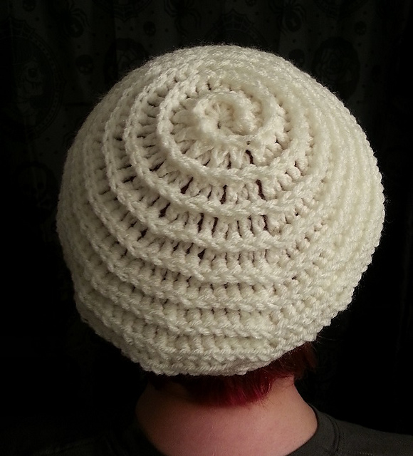Lazy Pinwheel Cloud Hat