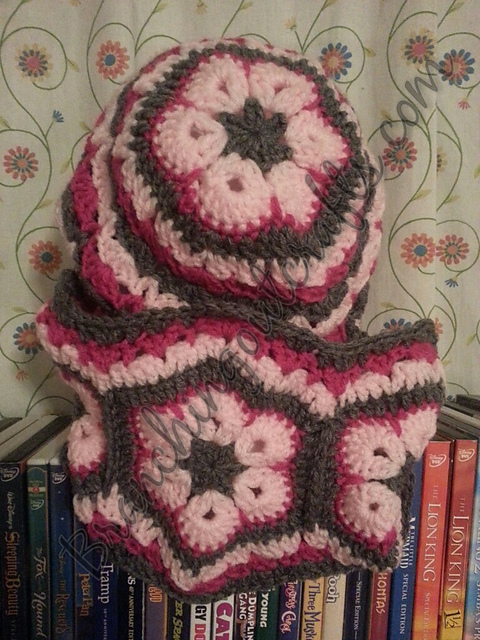 Flower Cowl or Scarf