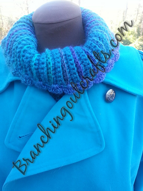 Warm Ribbed Cowl