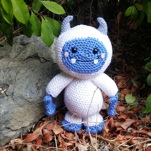 Yeti Amigurumi Stuffed Toy