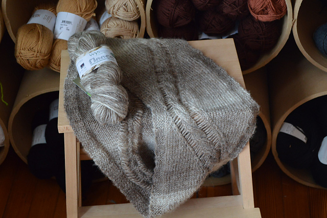 Cables on the Move Cowl
