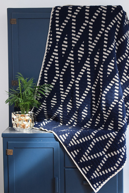 Diamond Heart Throw