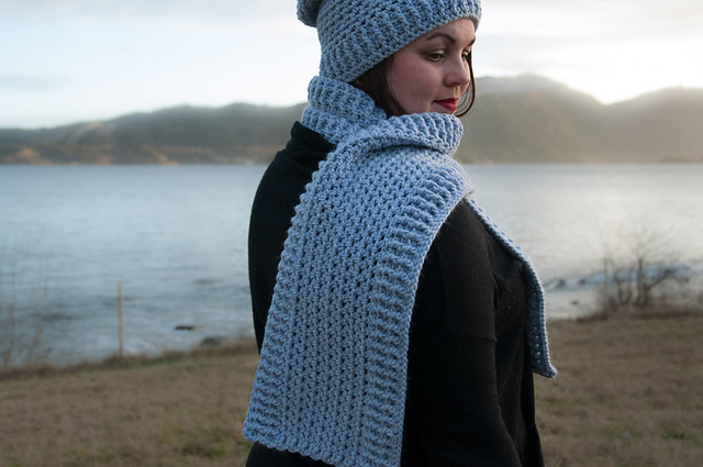 Ravelry: Winter Seashore Scarf pattern by Joy of Motion Crochet