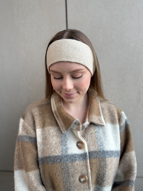 Ravelry: Hair Down Headband pattern by Sandra Birkeland