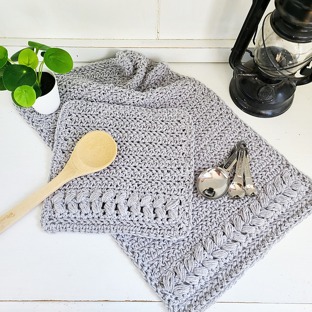 Puff Dreams Washcloth and Hand Towel