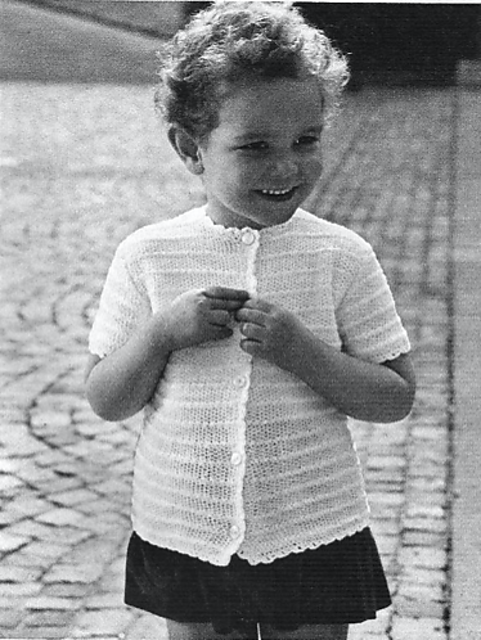 1320 Girl's cotton blouse for summerdays