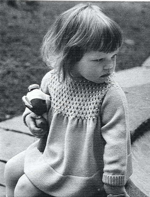 1325 Little girl's dress