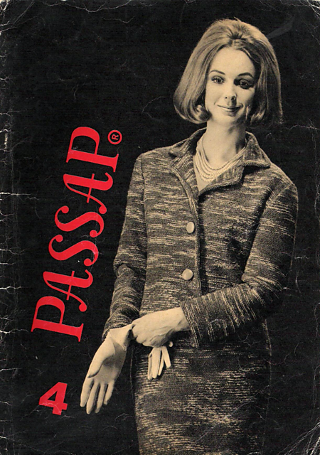 1369 Lady's two-piece suit