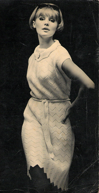 1431 Lady's dress