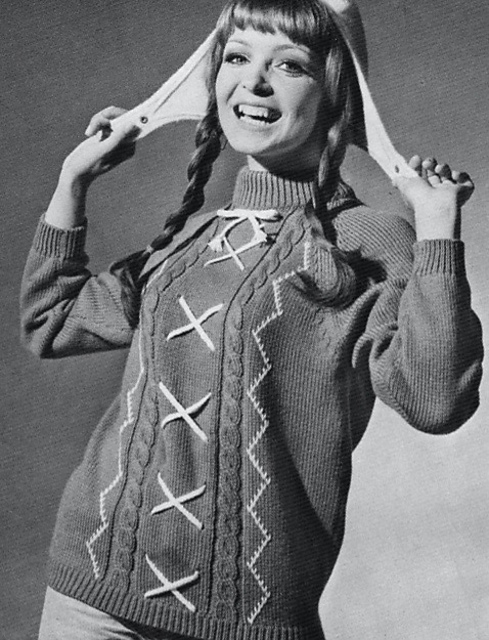 1464 Girl's sport sweater