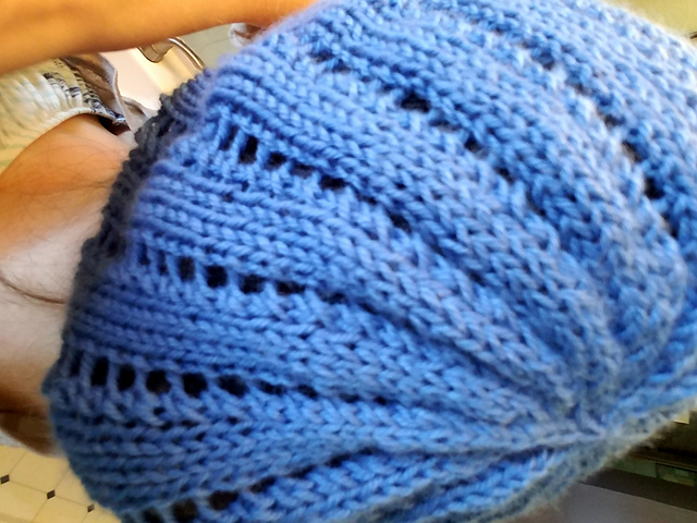 Twisted Beret