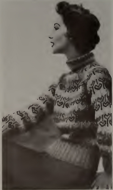 High-neck Heart Pattern Sweater