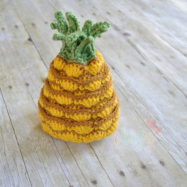 Pineapple Nesting Bowls