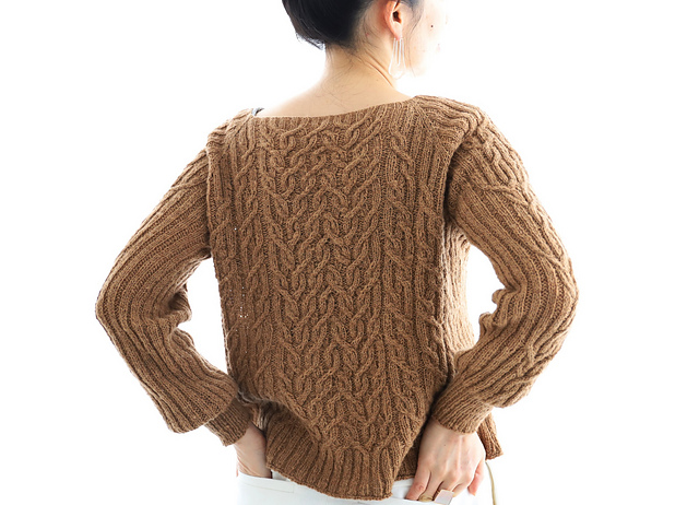 Ravelry: Caroline pattern by eri shimizu