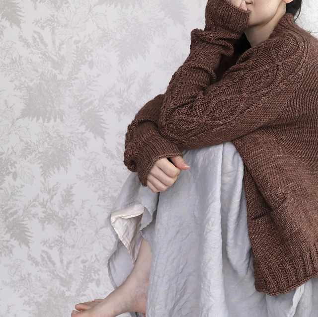 jos⁎✴︎ ❣️RehersaIL ハンドメイドリメイクカーディガン Ravelry: Yonagatsuki pattern by eri shimizu