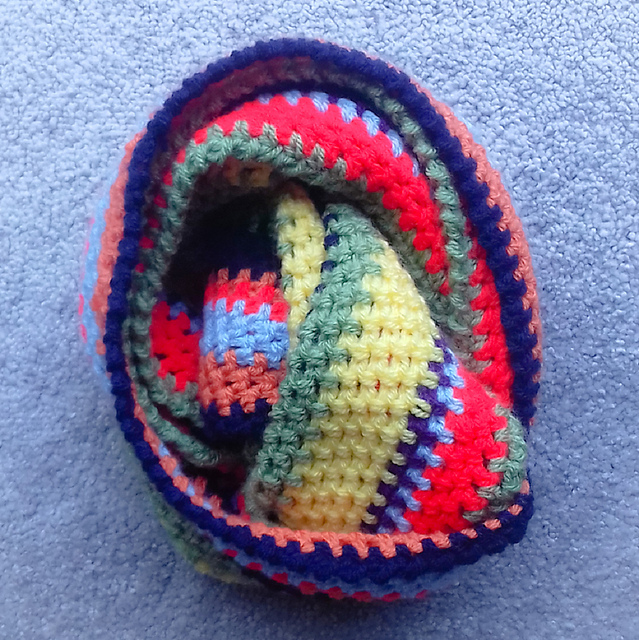 Random Rainbow Cowl