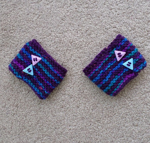 Ravelry: Buttoned Cuffs pattern by Esther Kate