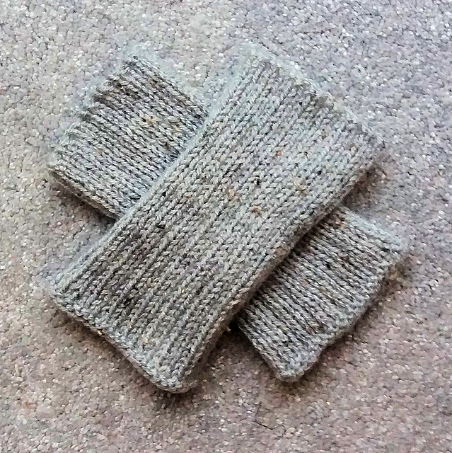 School Grey Wristers