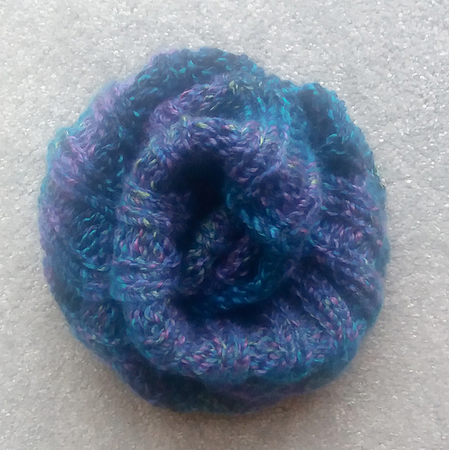 Jeweltone Cowl