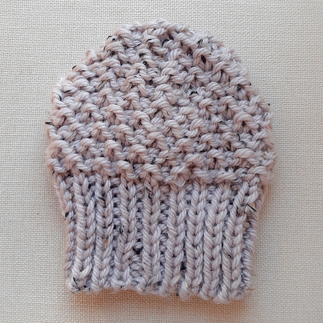 Mousseron Holiday Hat