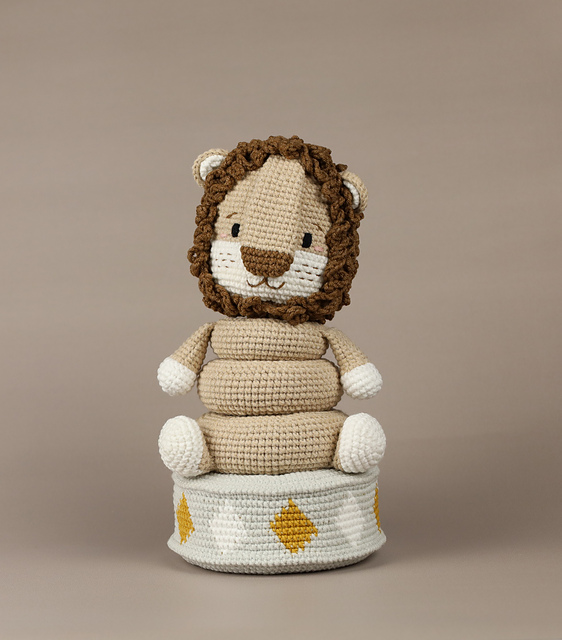 Stacking Toy Lion