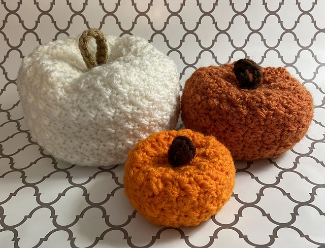 Textured Pumpkin Trio