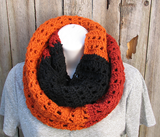 Crochet Scarf, Neck warmer