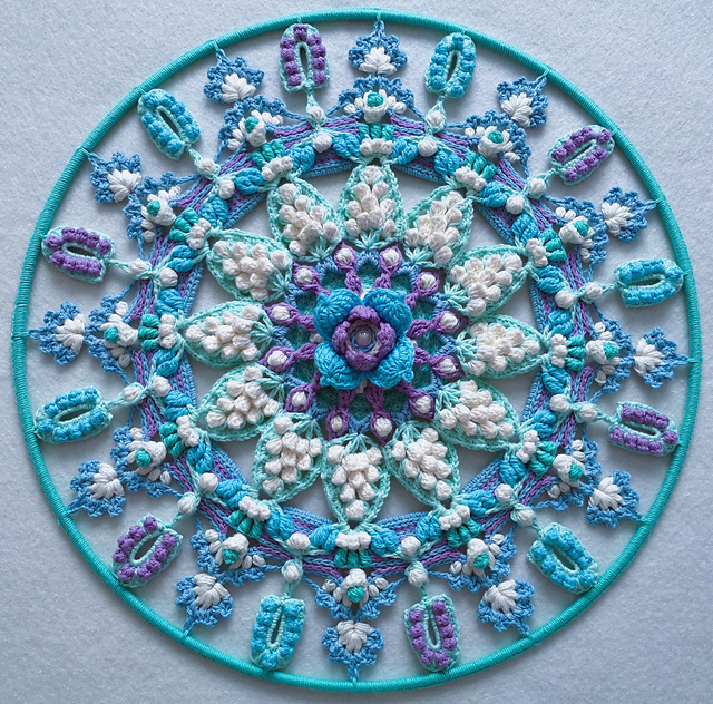 Armastuse õhkõrn loor Mandala