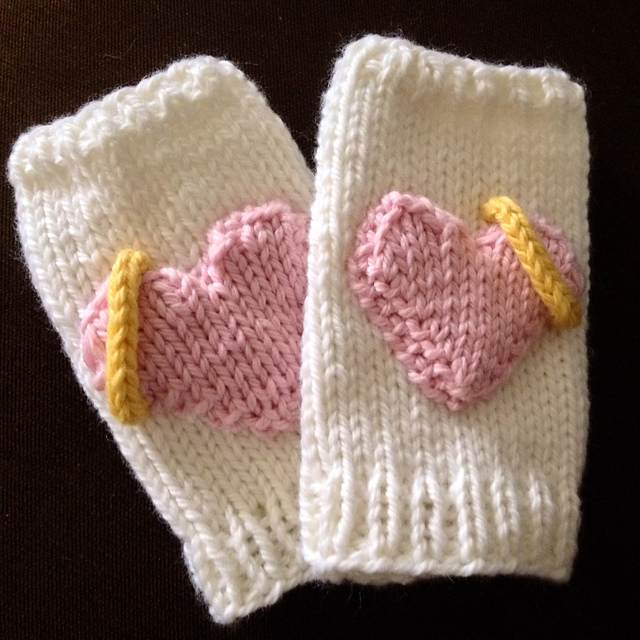 Delylah's Mitts.
