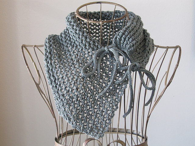 Tie-Closure Lace Trellis Cowl