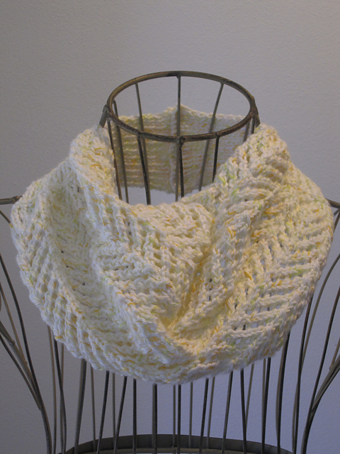 Arrowhead Lace Cowl