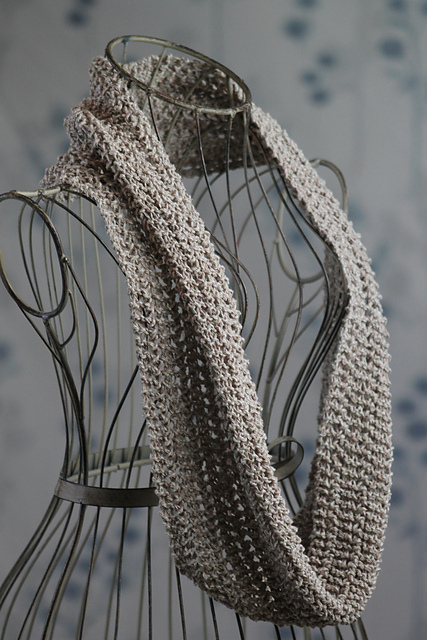 I Dream of Beaches Cowl