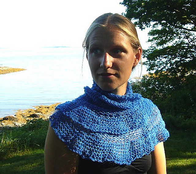 Storm Cloud Shawlette
