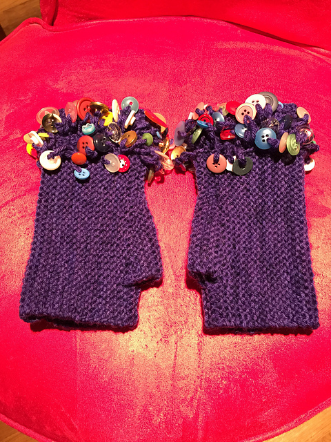 Charm Mitts