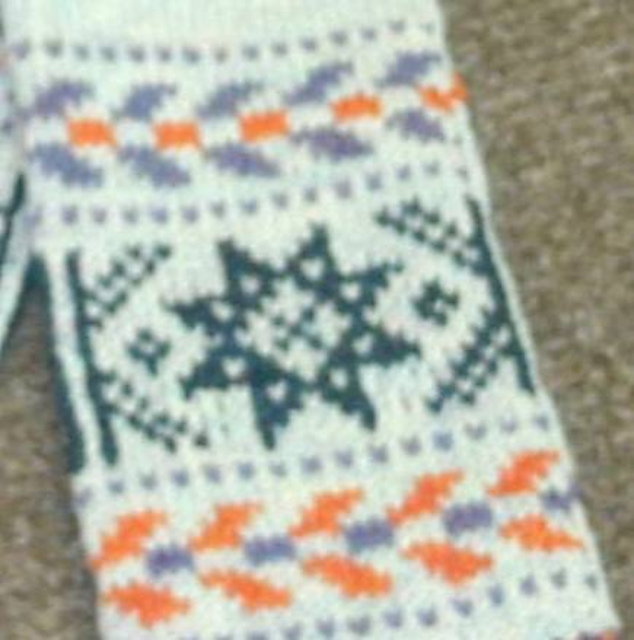 2 Handed Fair Isle Scarf