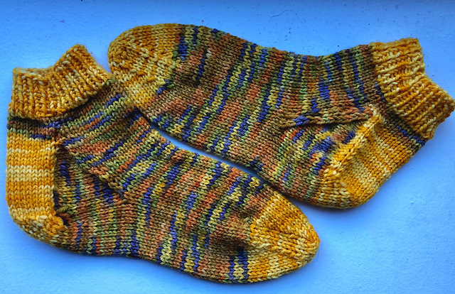 Classic Two-Toned Socks